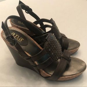 a.n.a Brown Leather Cage Wedge Sandal. Sz. 8